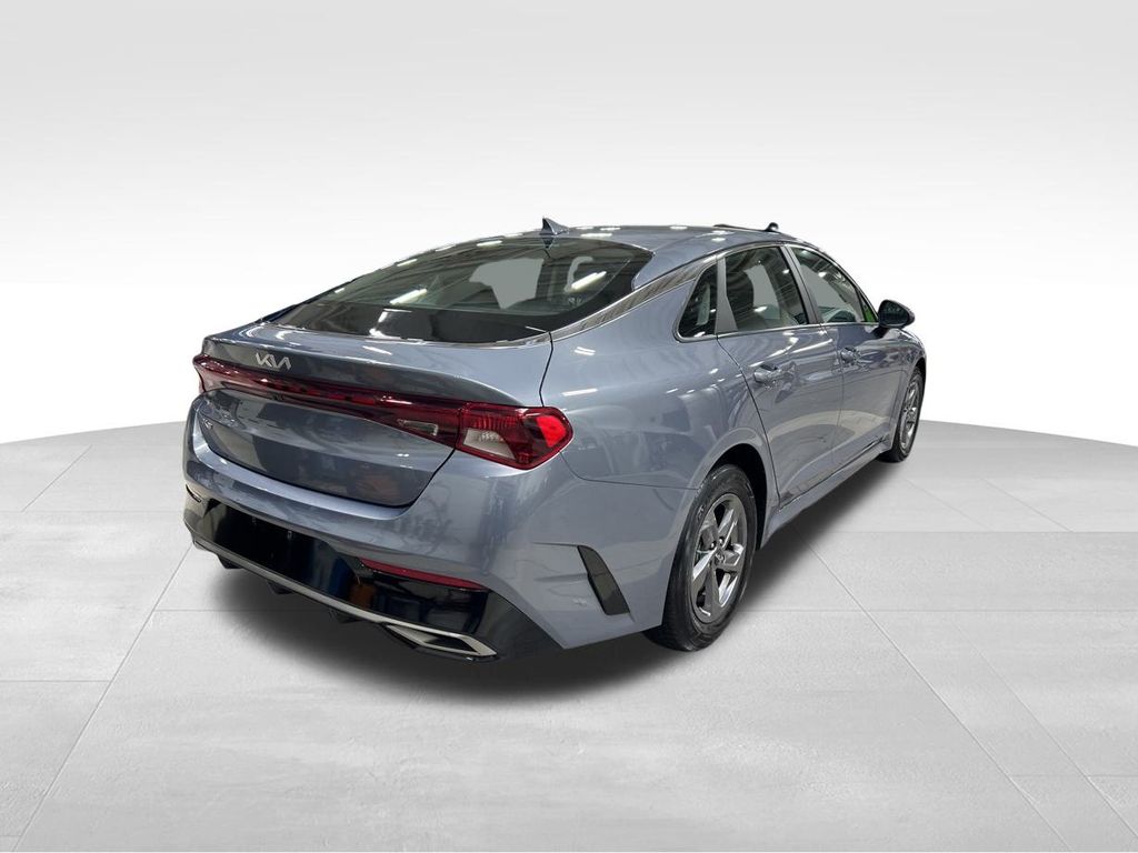 2023 Kia K5 LXS photo 3