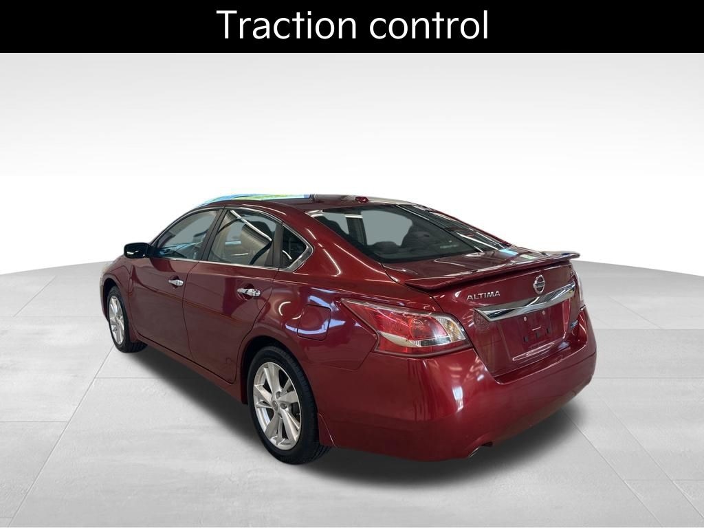 Used 2013 Nissan Altima 2.5 SV Sedan
