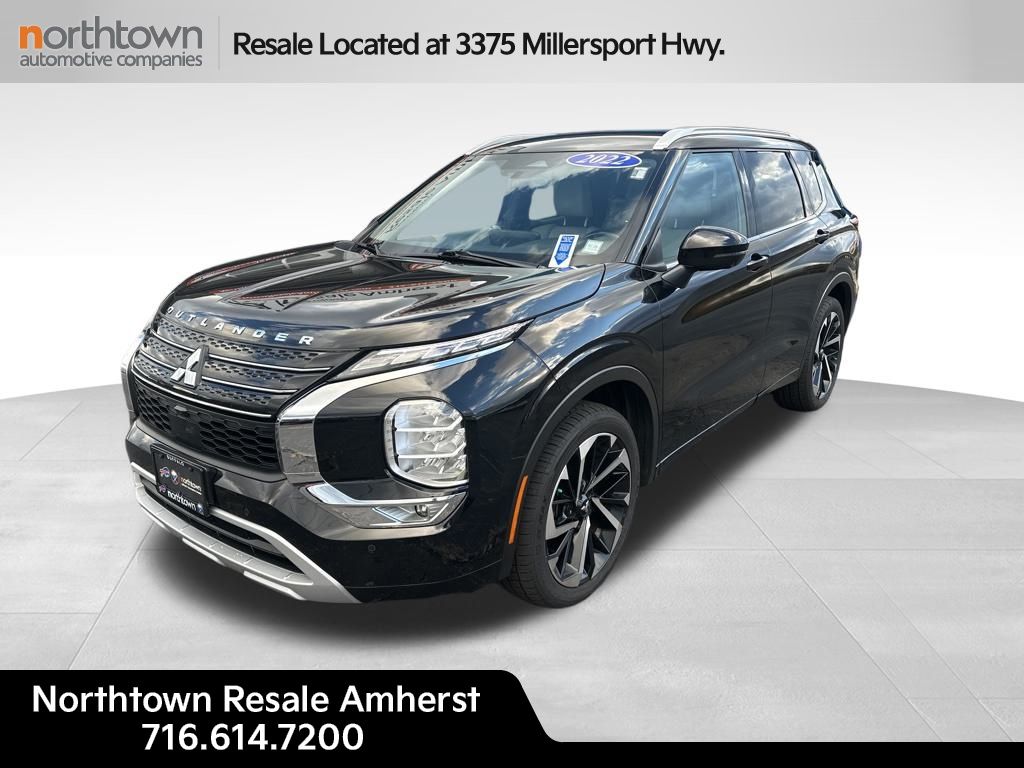 2022 Mitsubishi Outlander SEL's photo