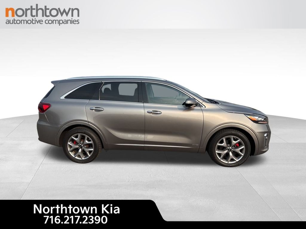 2019 Kia Sorento SX photo 2