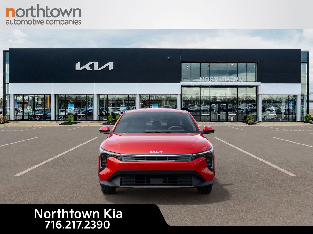2025 Kia K4 EX photo 2