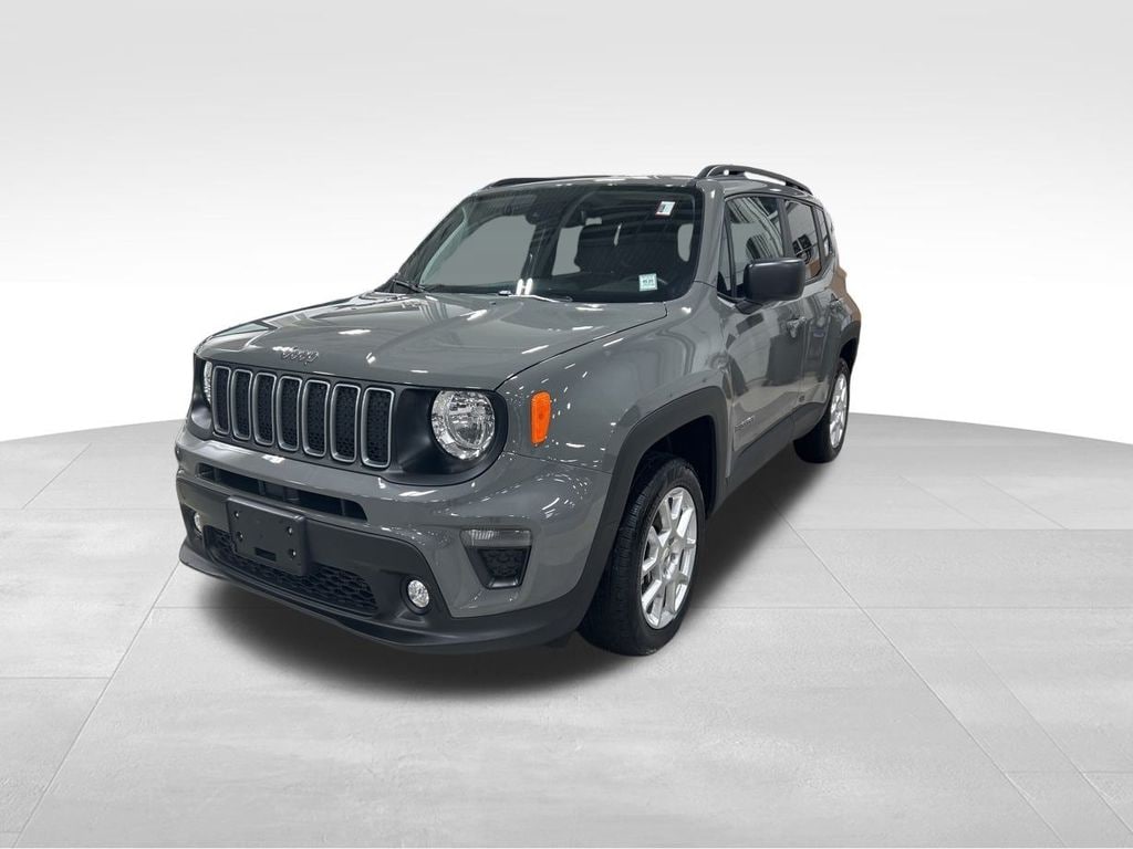Used 2022 Jeep Renegade Latitude SUV