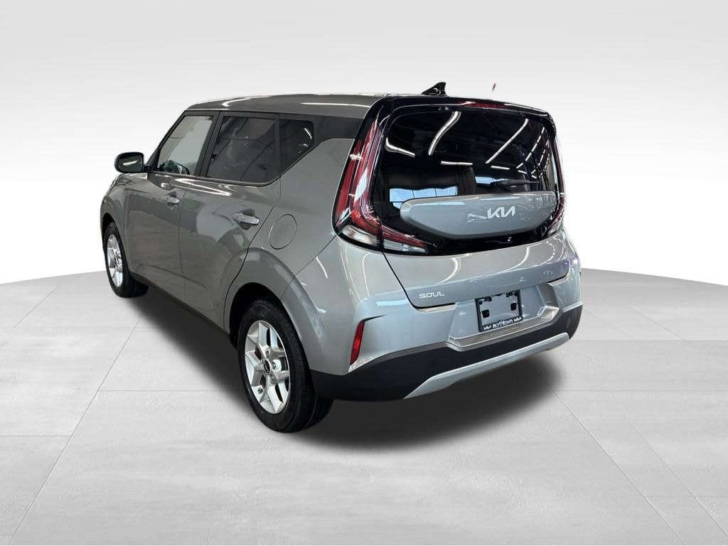 Certified 2023 Kia Soul LX Hatchback