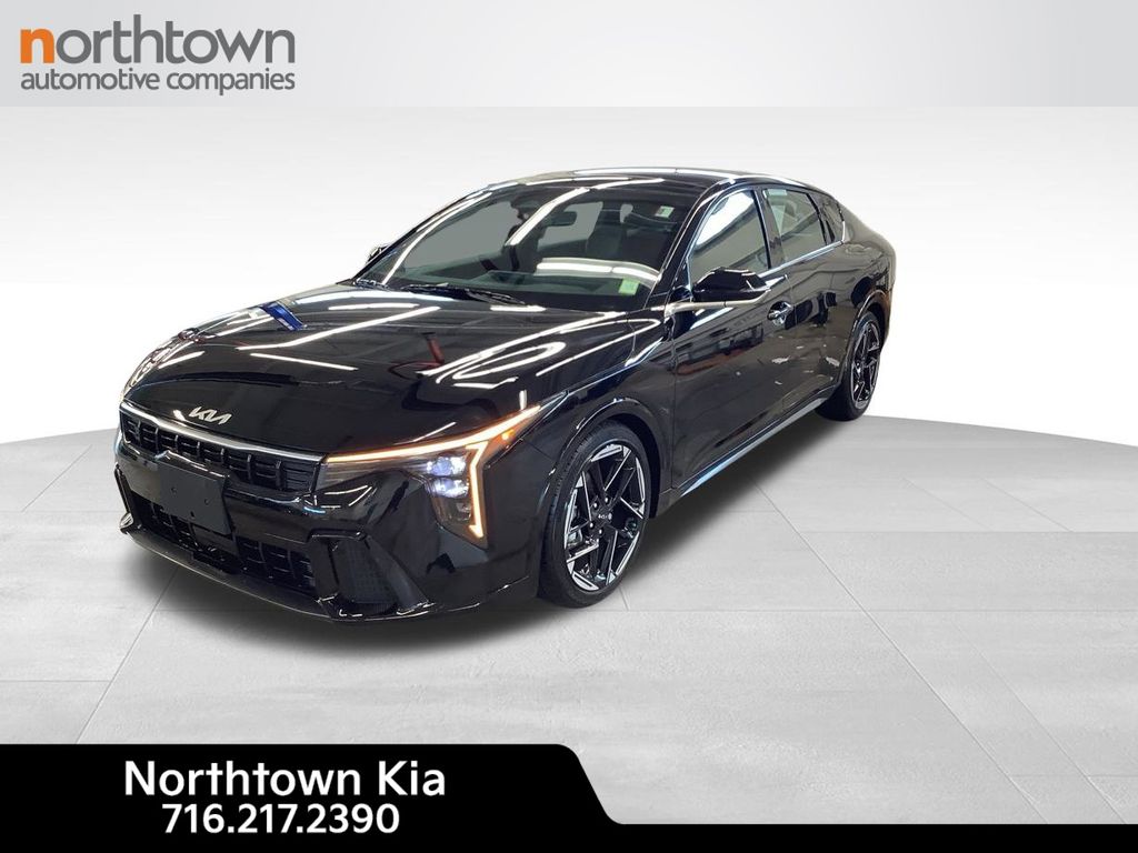 2025 Kia K4 GT-Line AT's photo