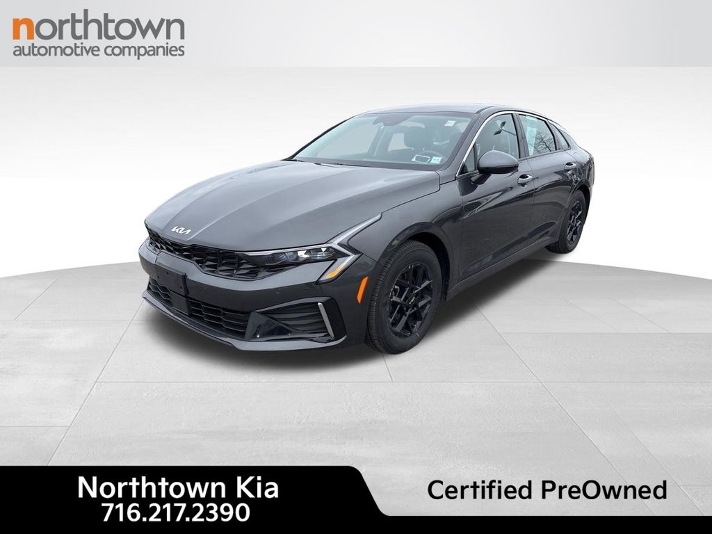 2025 Kia K5 Sedan 