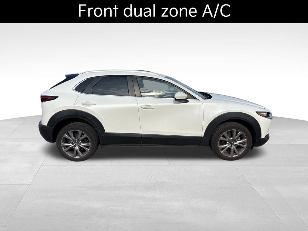 2023 Mazda CX-30 2.5 S Preferred photo 2