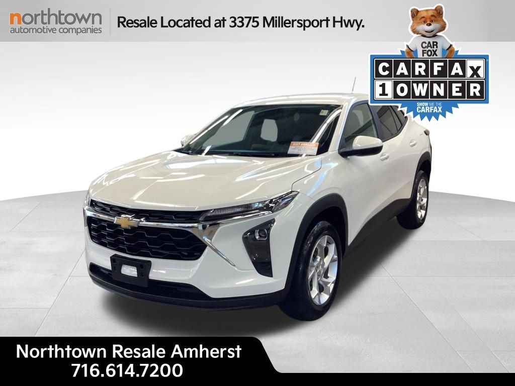 Used 2024 Chevrolet Trax LS SUV