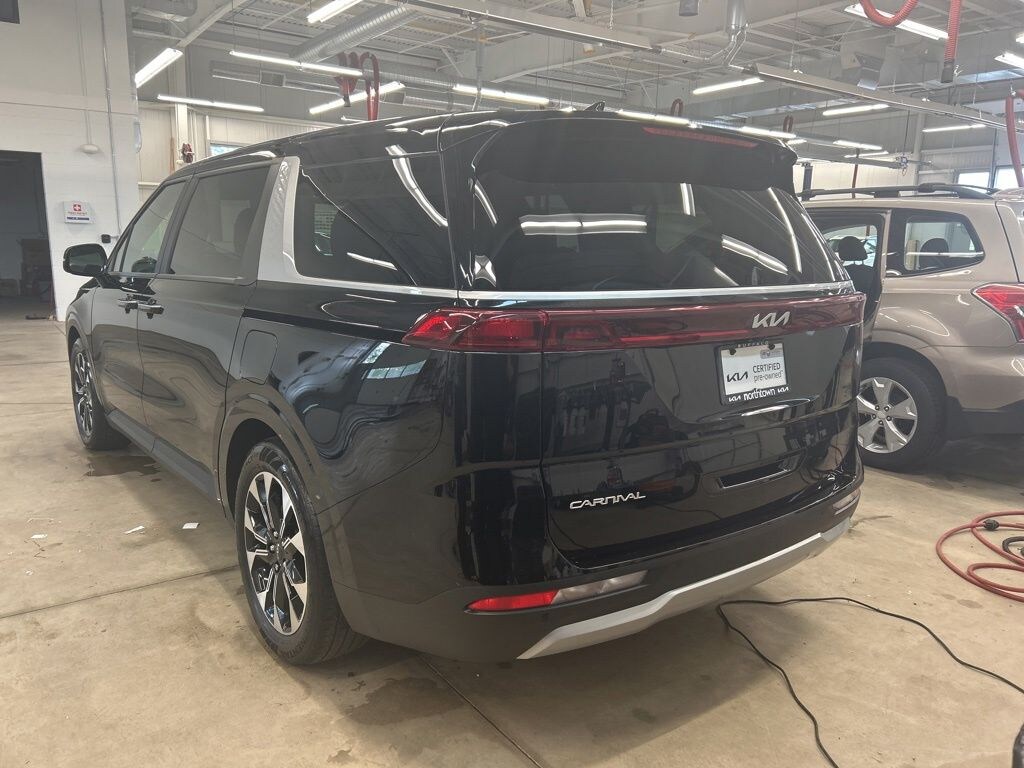 Certified 2024 Kia Carnival EX MPV