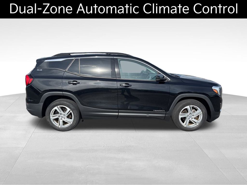 2018 Gmc Terrain SLE photo 2