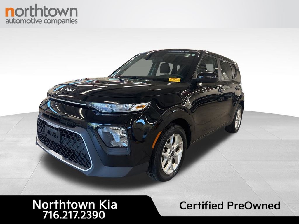 2022 Kia Soul 2.0L LX IVT's photo