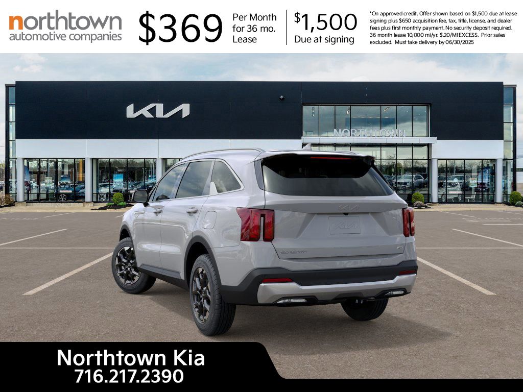 2025 Kia Sorento S photo 4