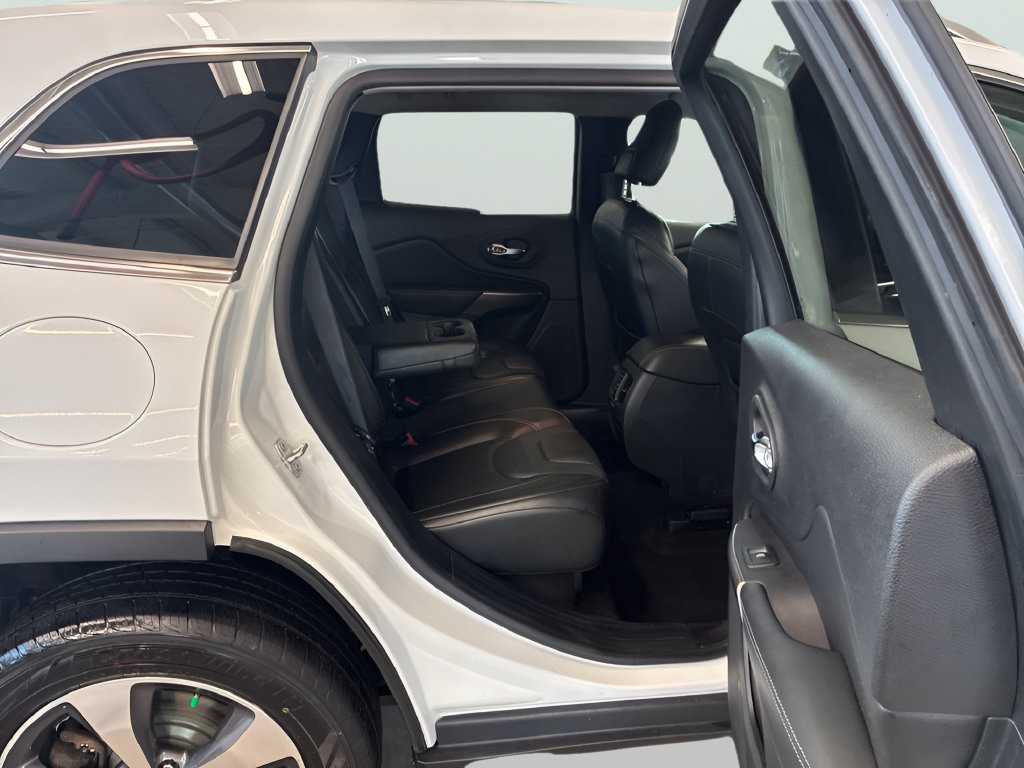 Photo 20