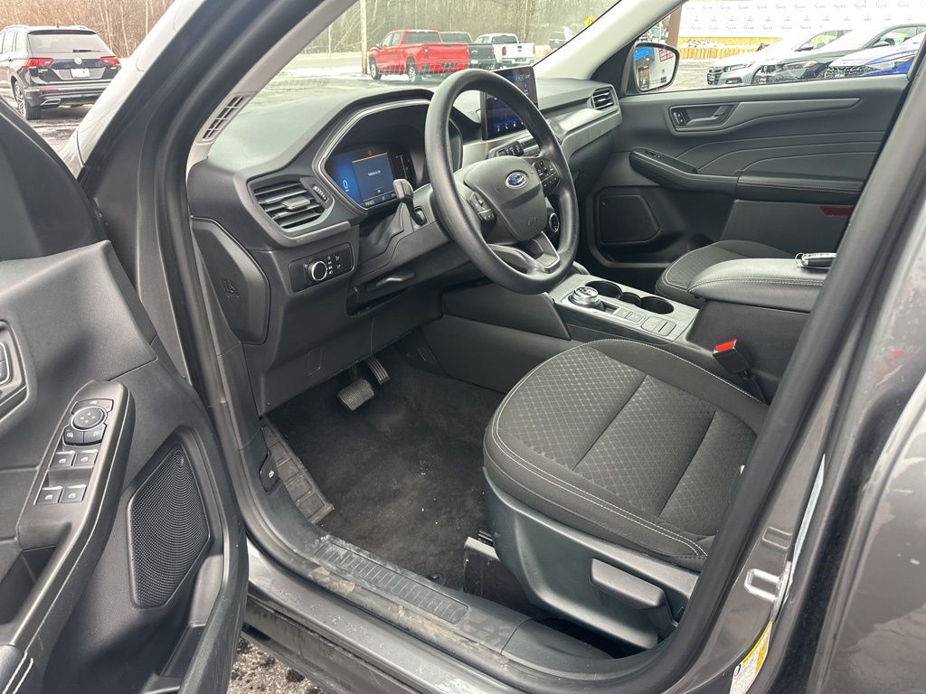 2025 Ford Escape Active - Photo 13