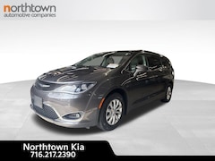2018 Chrysler Pacifica Touring Plus Van
