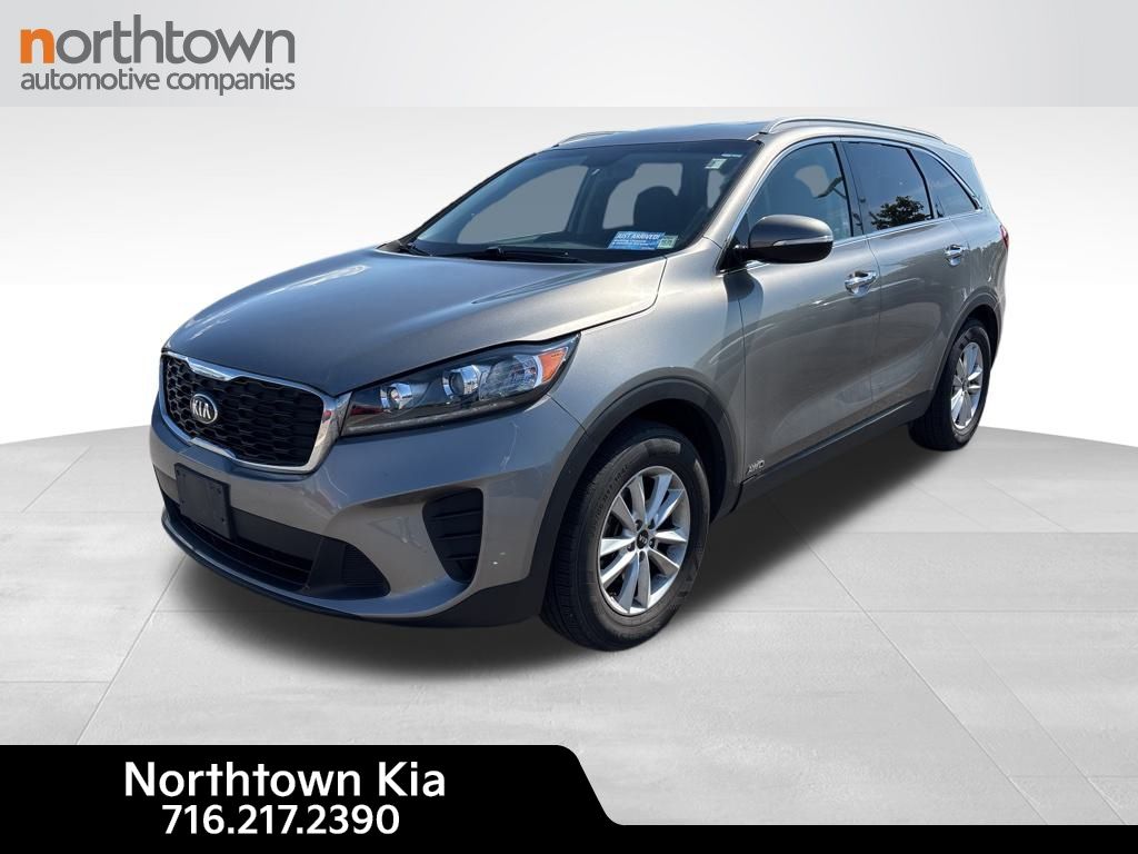 2019 Kia Sorento LX photo 2