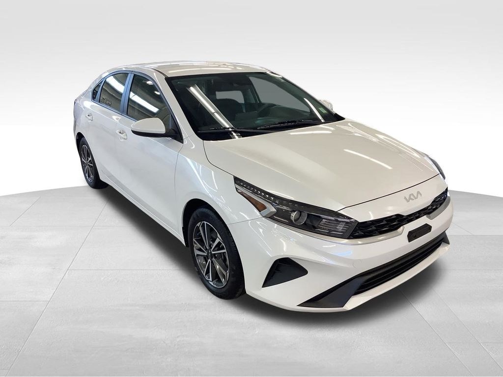 Certified 2023 Kia Forte LXS Sedan