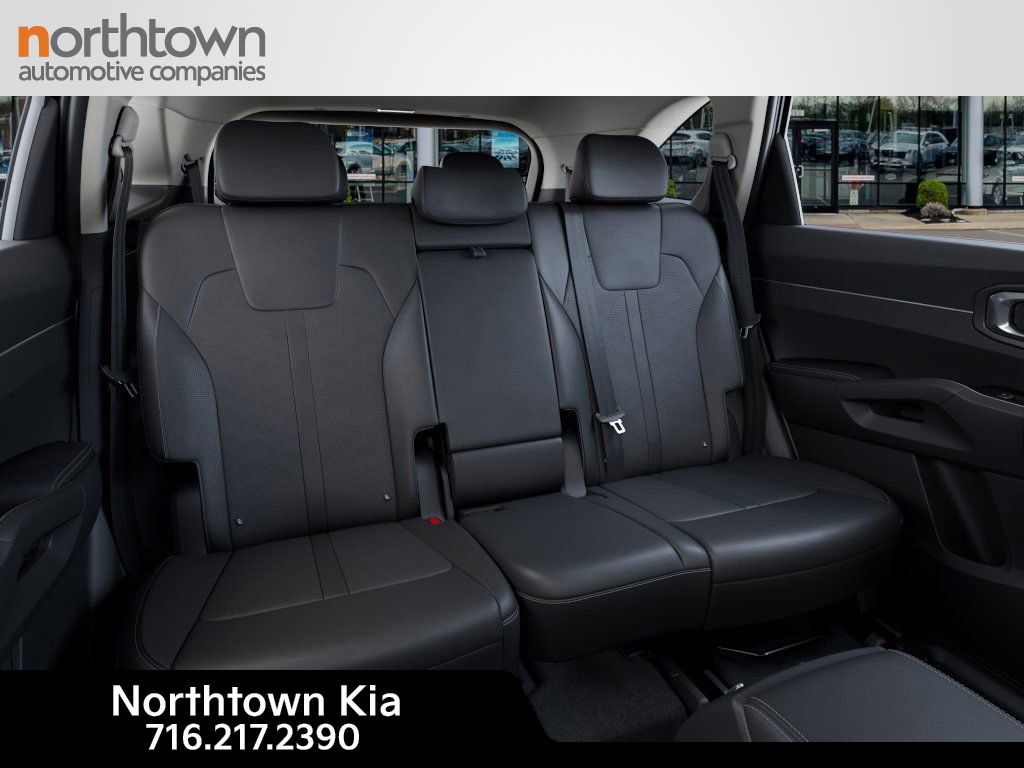 2026 Kia Sorento EX - Photo 17