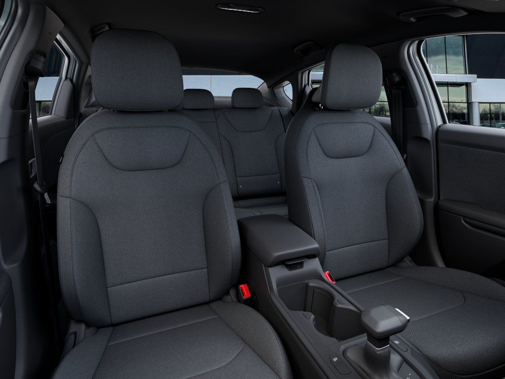 2026 Kia K4 LXS - Photo 16