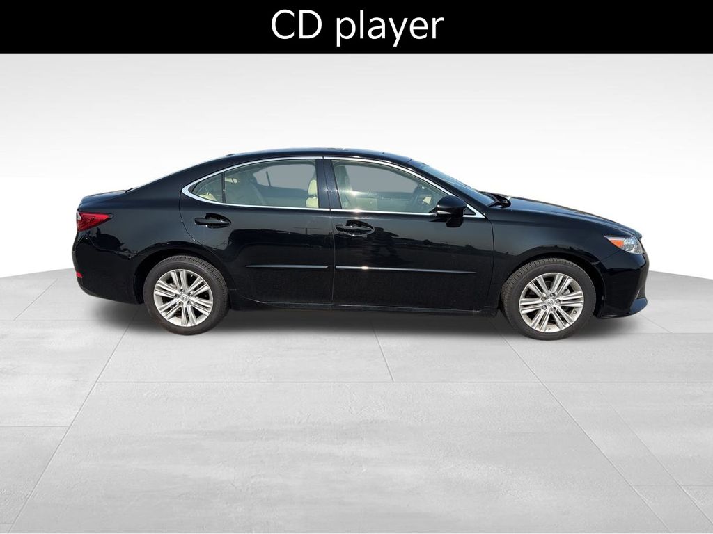 2014 Lexus ES 350 photo 2
