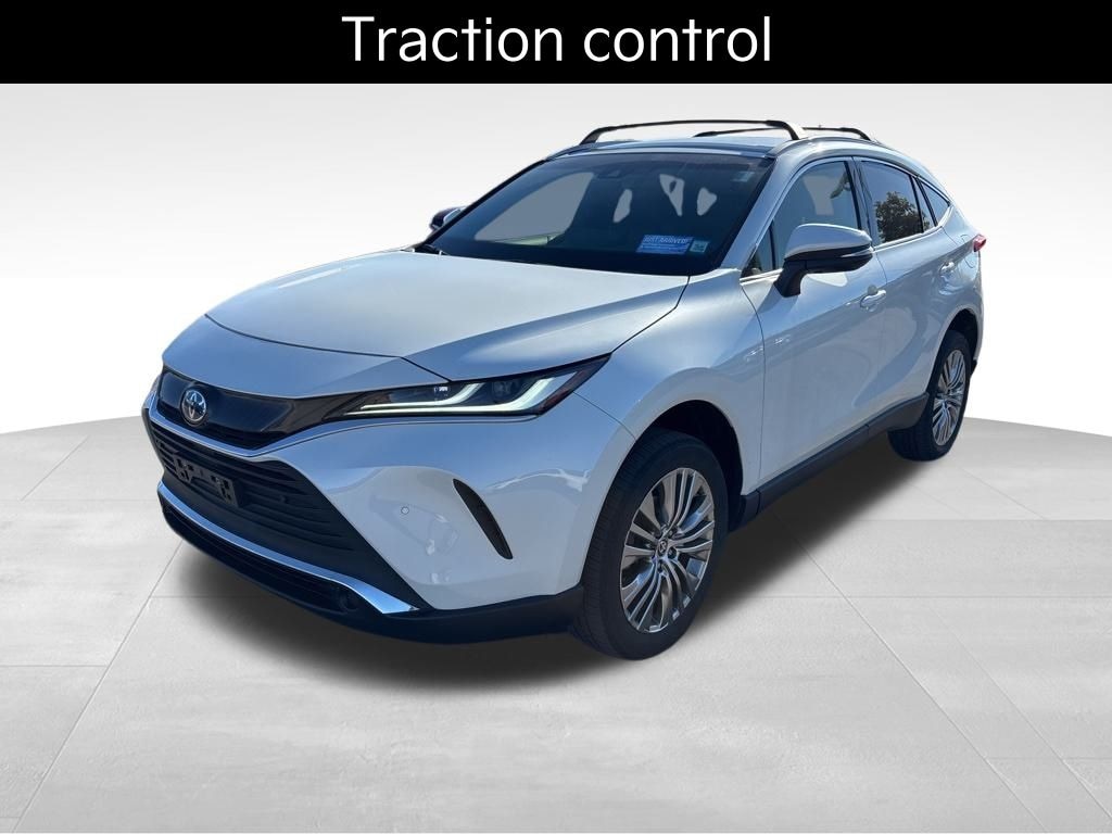 Used 2022 Toyota Venza XLE SUV