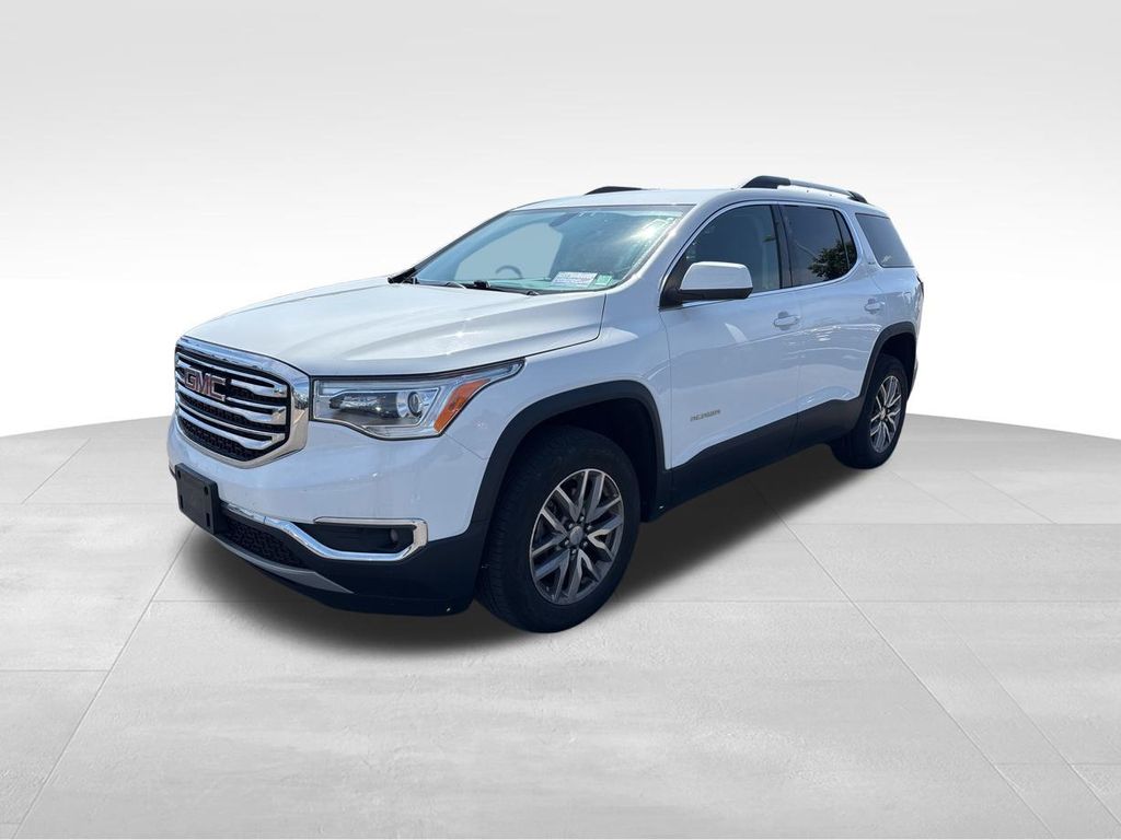 2017 Gmc Acadia SLE photo 2