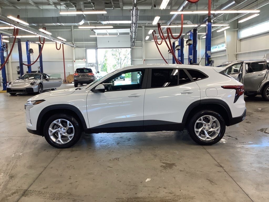 Used 2024 Chevrolet Trax LS SUV