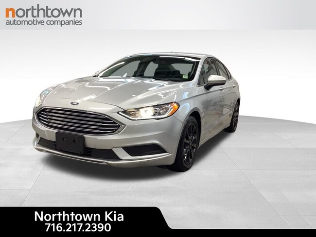2017 Ford Fusion SE Sedan