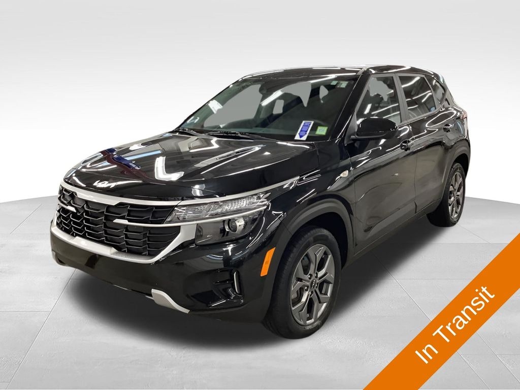 Used 2024 Kia Seltos LX SUV
