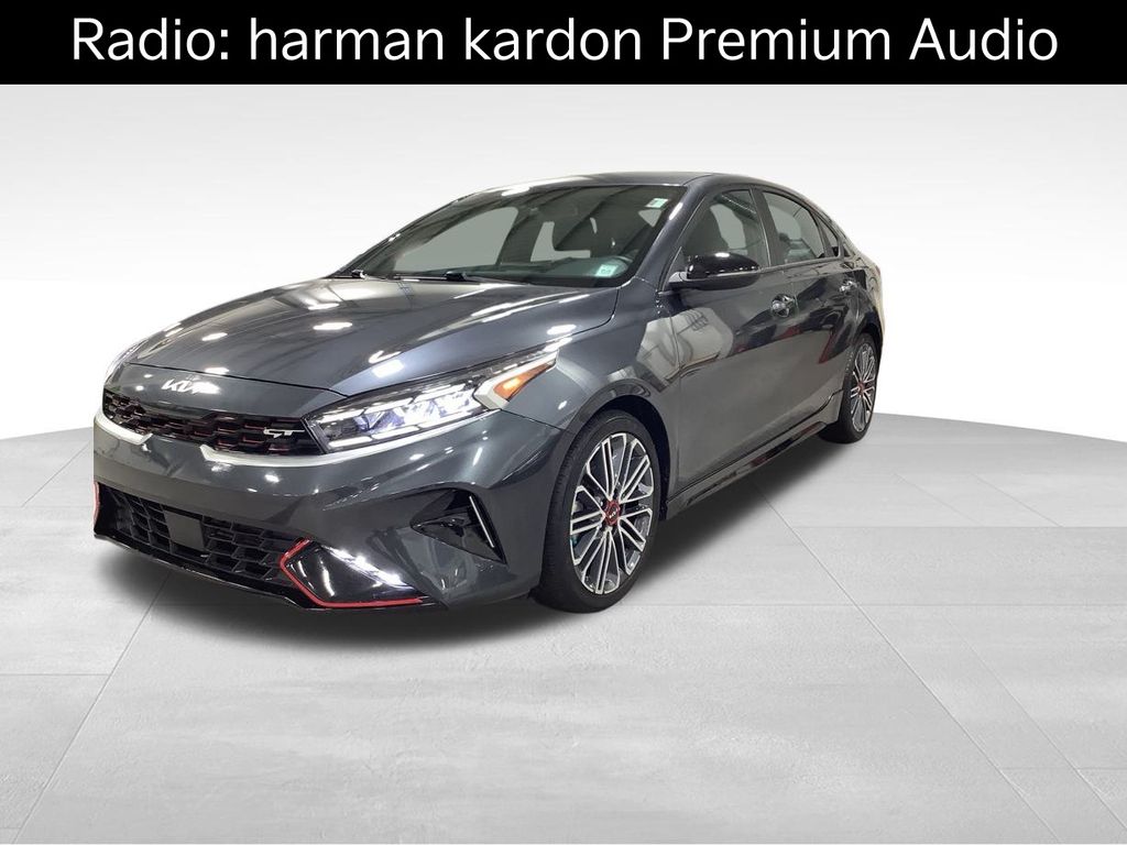 2023 Kia Forte GT photo 3
