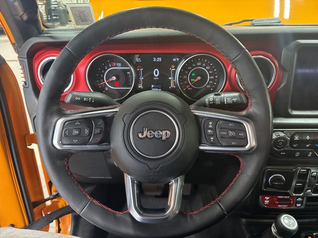 2021 Jeep Wrangler Unlimited Rubicon photo 2