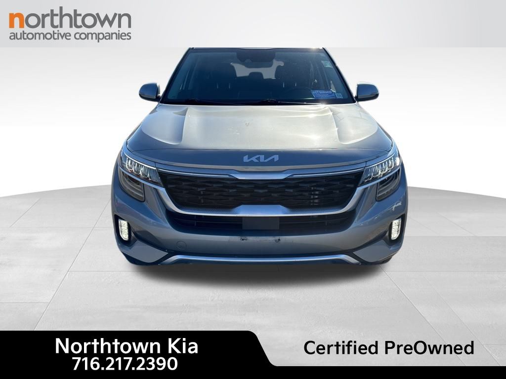 2023 Kia Seltos SX photo 2