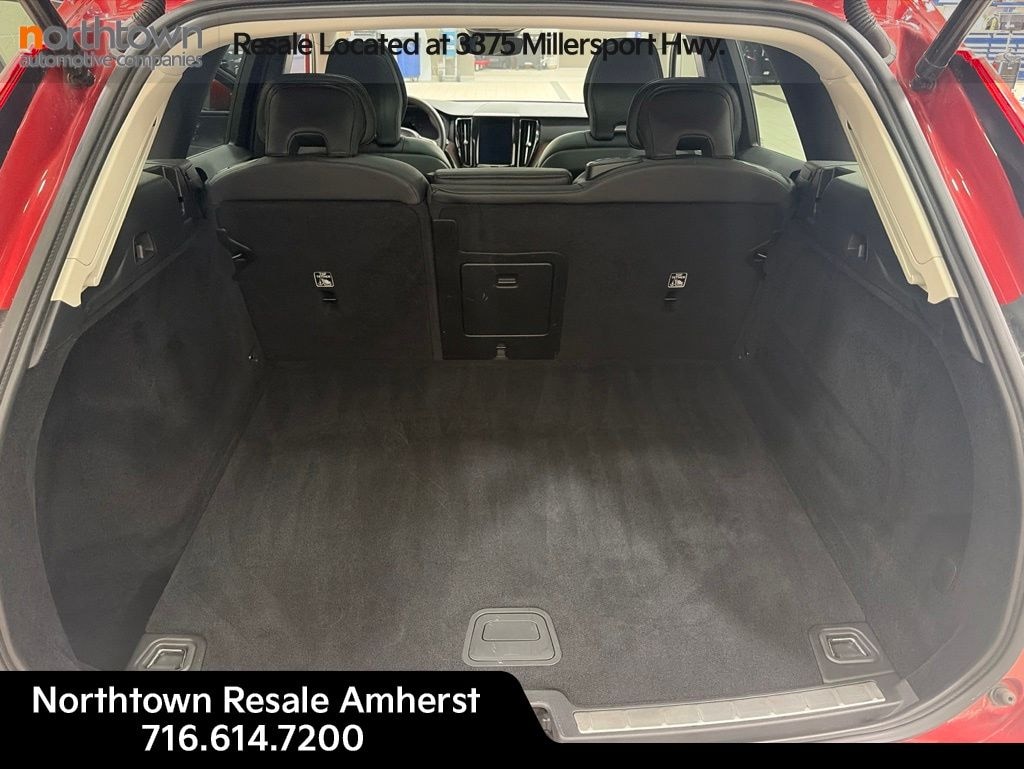 Used 2023 Volvo XC60 B5 Plus Bright Theme SUV