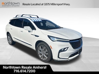2023 Buick Enclave Essence SUV