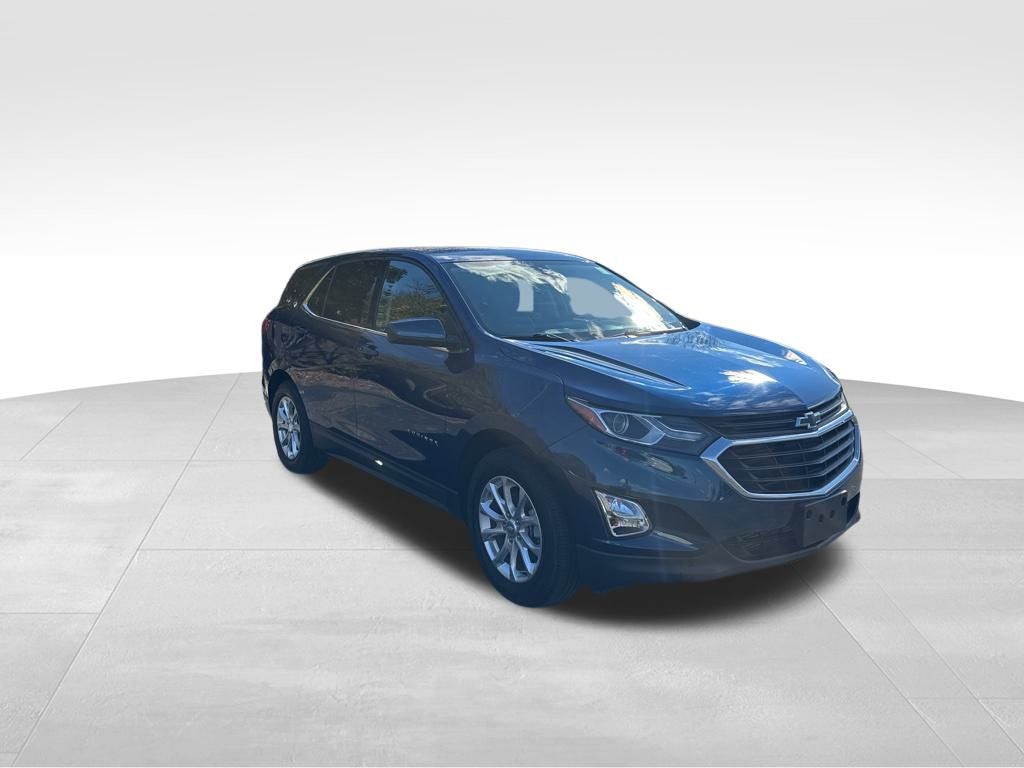 2020 Chevrolet Equinox LT photo 2
