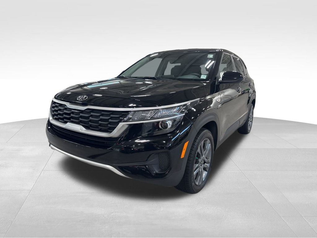 2021 Kia Seltos LX photo 3