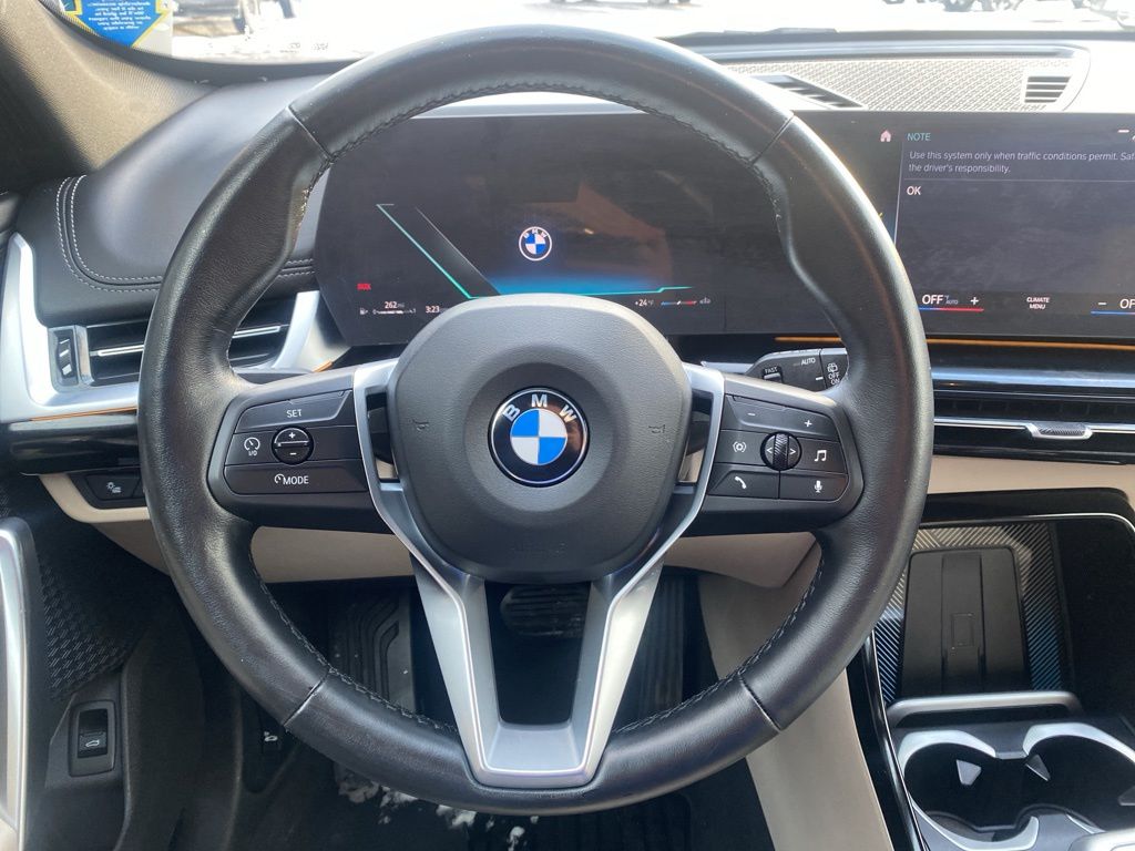 2023 BMW X1 28i - Photo 6