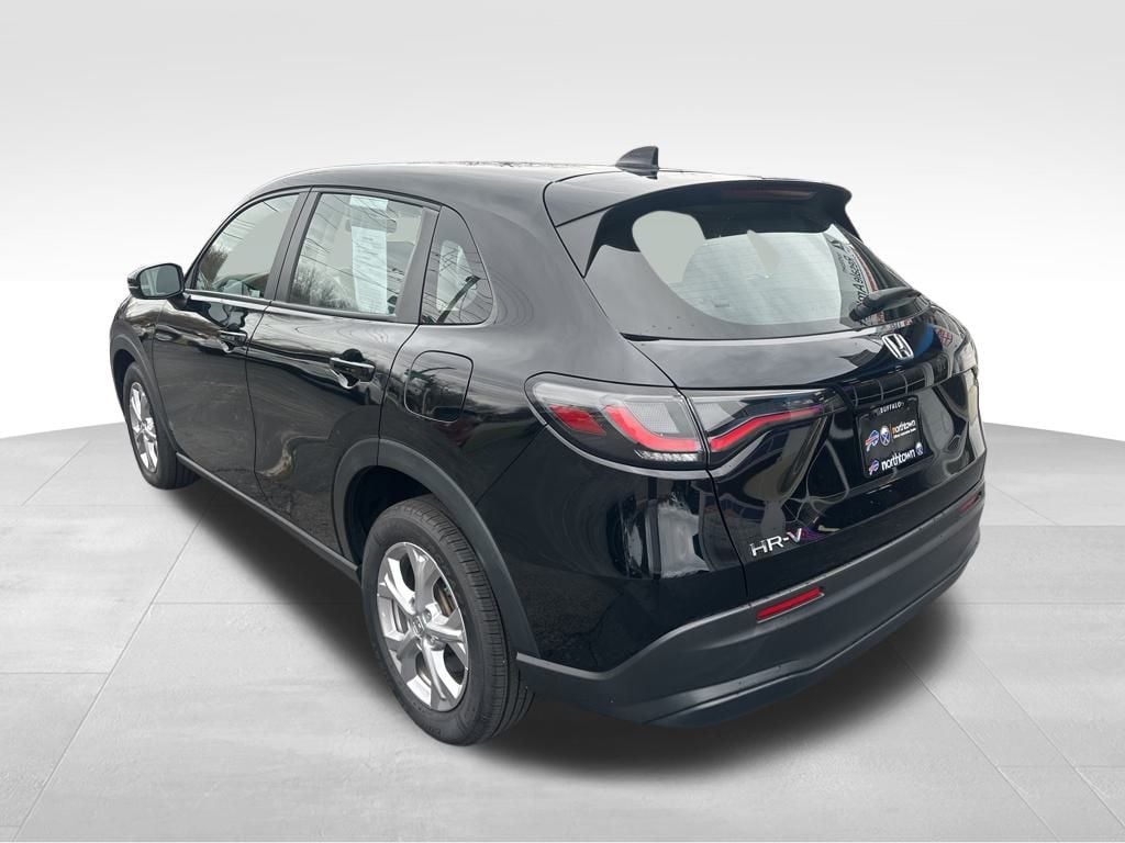 2023 Honda HR-V LX photo 4