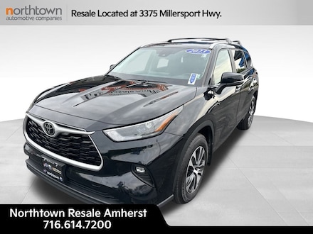 2023 Toyota Highlander XLE SUV