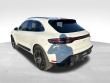 2023 Porsche Macan Base SUV 2023 Porsche Macan Base SUV