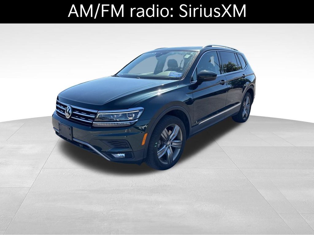 2019 Volkswagen Tiguan SEL Premium photo 2