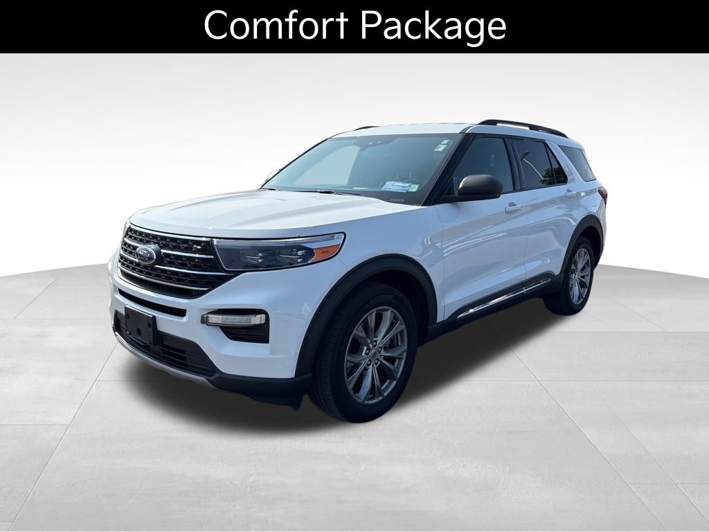 2020 Ford Explorer XLT photo 2