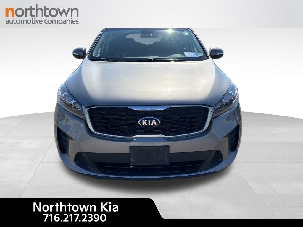2019 Kia Sorento LX photo 2