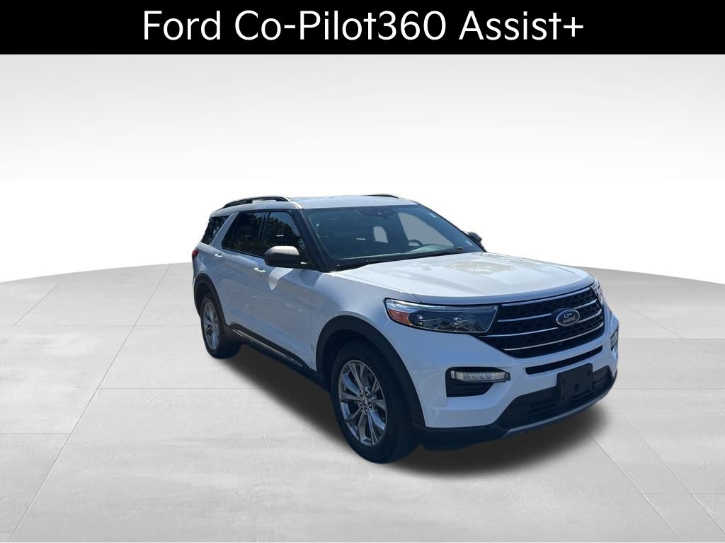 2020 Ford Explorer XLT photo 2