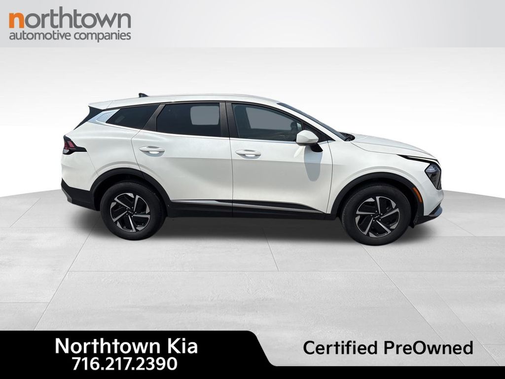 2023 Kia Sportage Hybrid LX photo 2