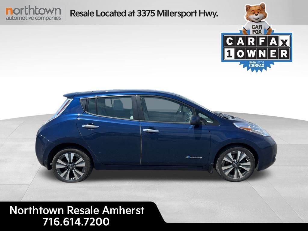 Used 2017 Nissan LEAF SV with VIN 1N4BZ0CP5HC308806 for sale in Amherst, NY