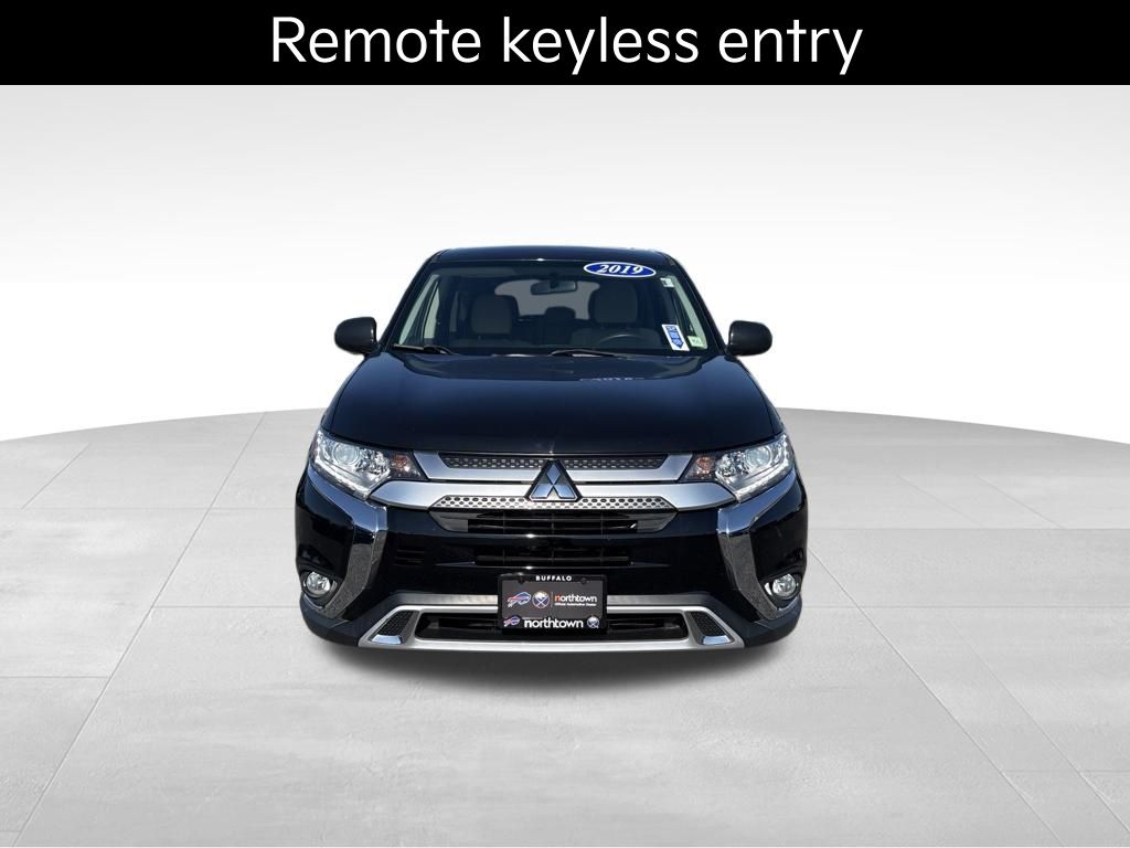 Used 2019 Mitsubishi Outlander ES with VIN JA4AZ3A30KZ026000 for sale in Amherst, NY