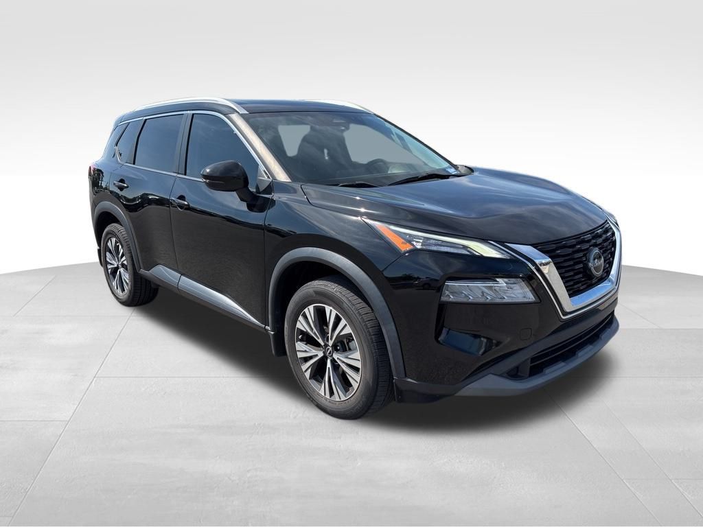 2022 Nissan Rogue SV photo 3