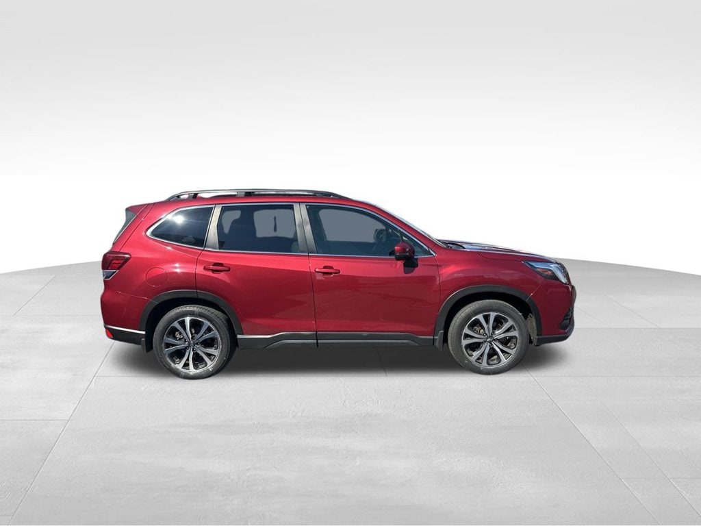 2023 Subaru Forester Limited - Photo 6