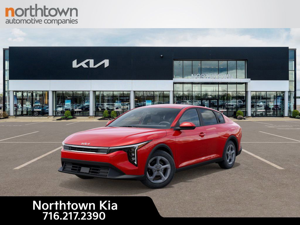 2025 Kia K4 LXS