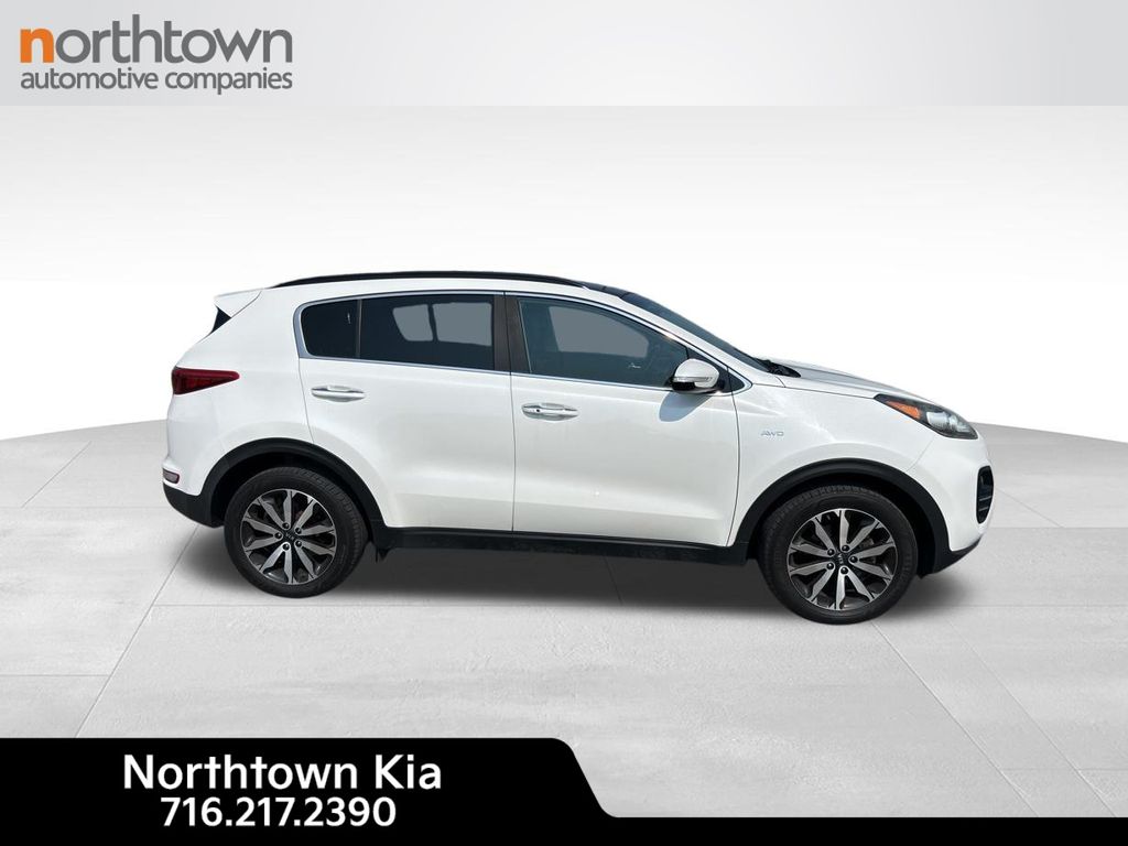 2018 Kia Sportage EX photo 2